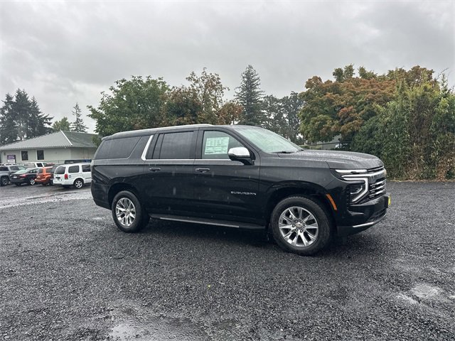 New 2026 Chevrolet Suburban Premier image 7