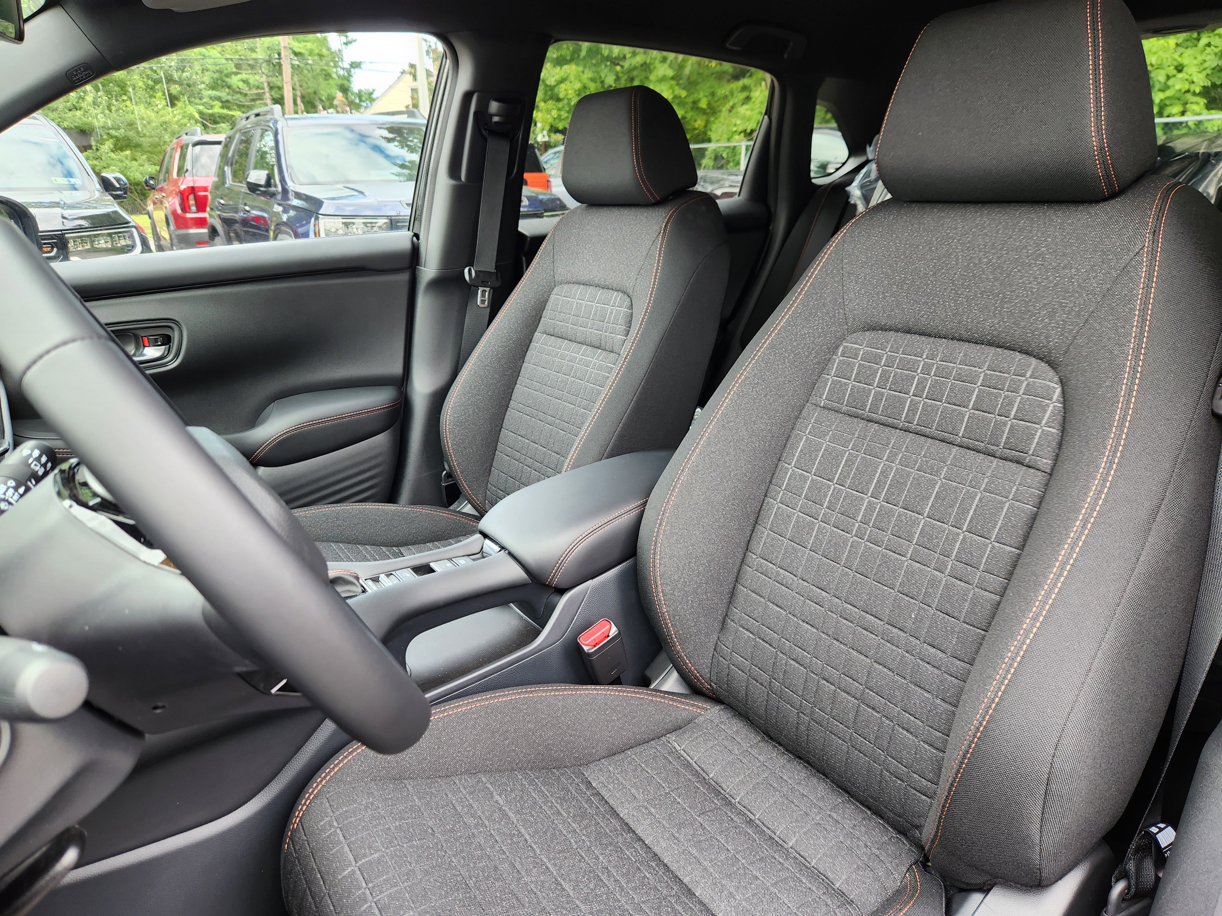 New 2025 Honda HR-V Sport image 8