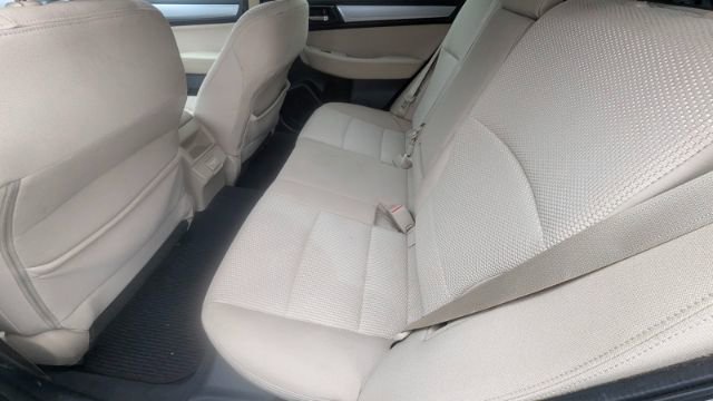 Used 2018 Subaru Outback 2.5i Premium image 20