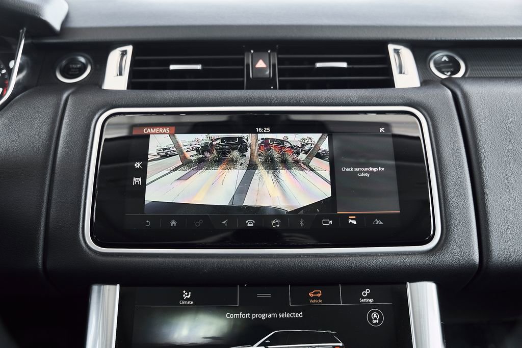 Used 2020 Land Rover Range Rover Sport SE image 46