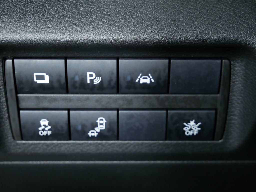 Used 2023 Nissan Kicks S FWD image 24