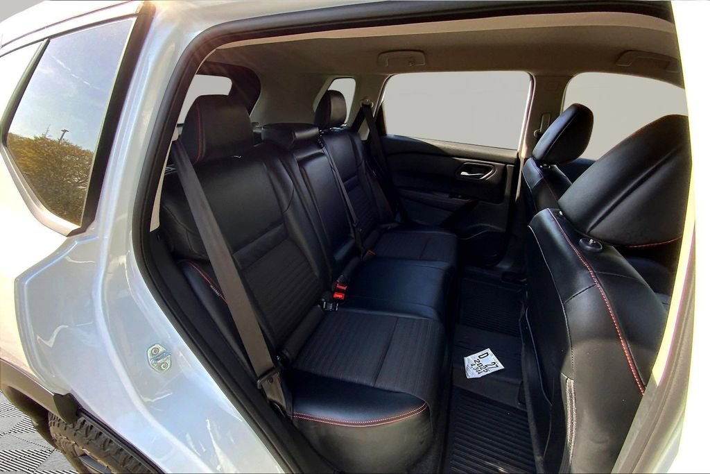 Used 2025 Nissan Rogue SV w/ Rock Creek Premium Package image 17