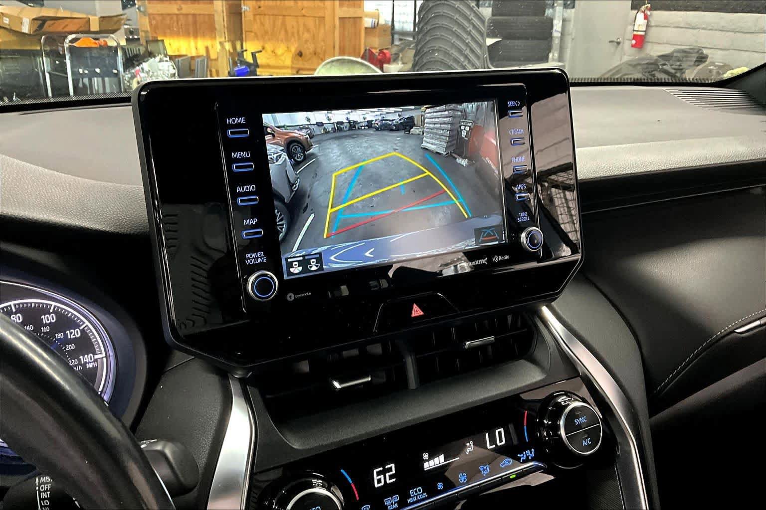 Used 2021 Toyota Venza XLE image 26