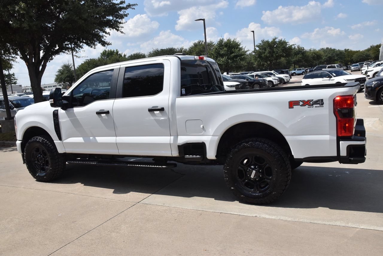 Used 2023 Ford F250 XL w/ STX Appearance Package AWD/4WD image 11