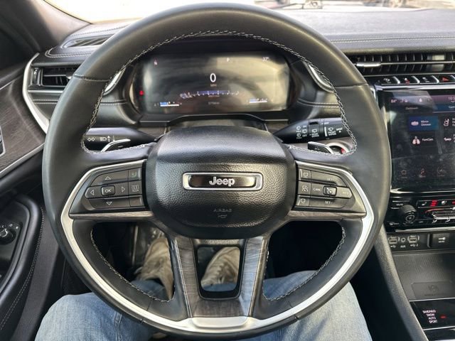 Used 2024 Jeep Grand Cherokee L Limited w/ Luxury Tech Group II image 26