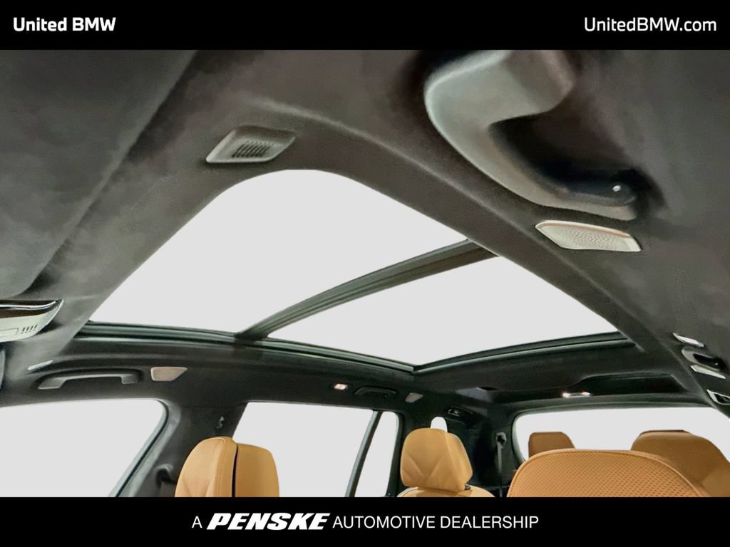 New 2027 BMW X7 xDrive40i w/ M Sport Package AWD/4WD image 19