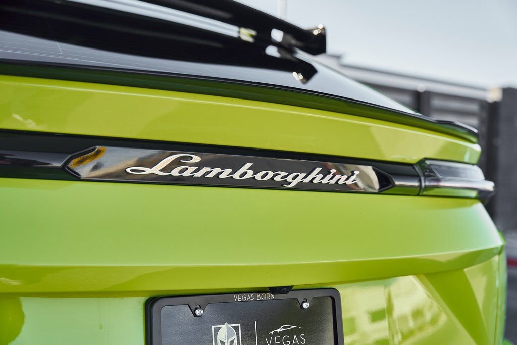 Used 2024 Lamborghini Urus Performante image 22