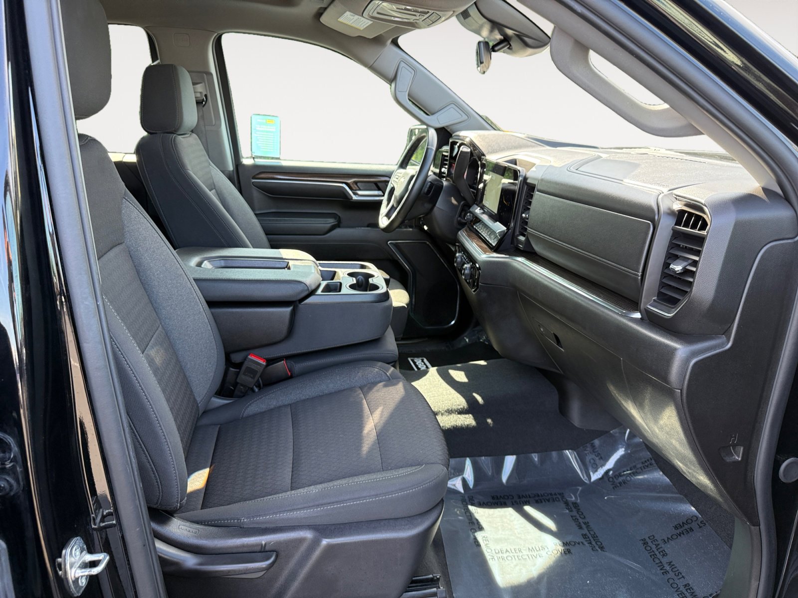 Used 2024 Chevrolet Silverado 1500 LT w/ Protection Package AWD/4WD image 19