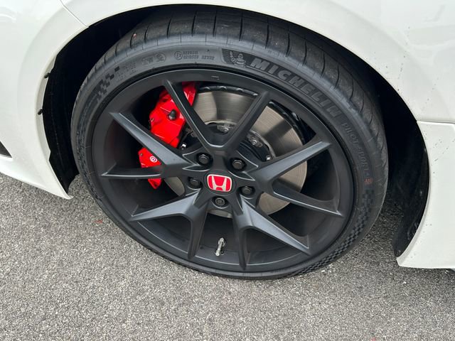 Used 2024 Honda Civic Type R image 8