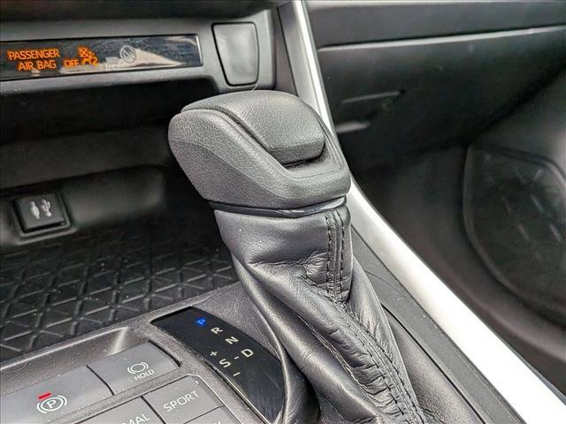 Used 2019 Toyota RAV4 XLE image 12