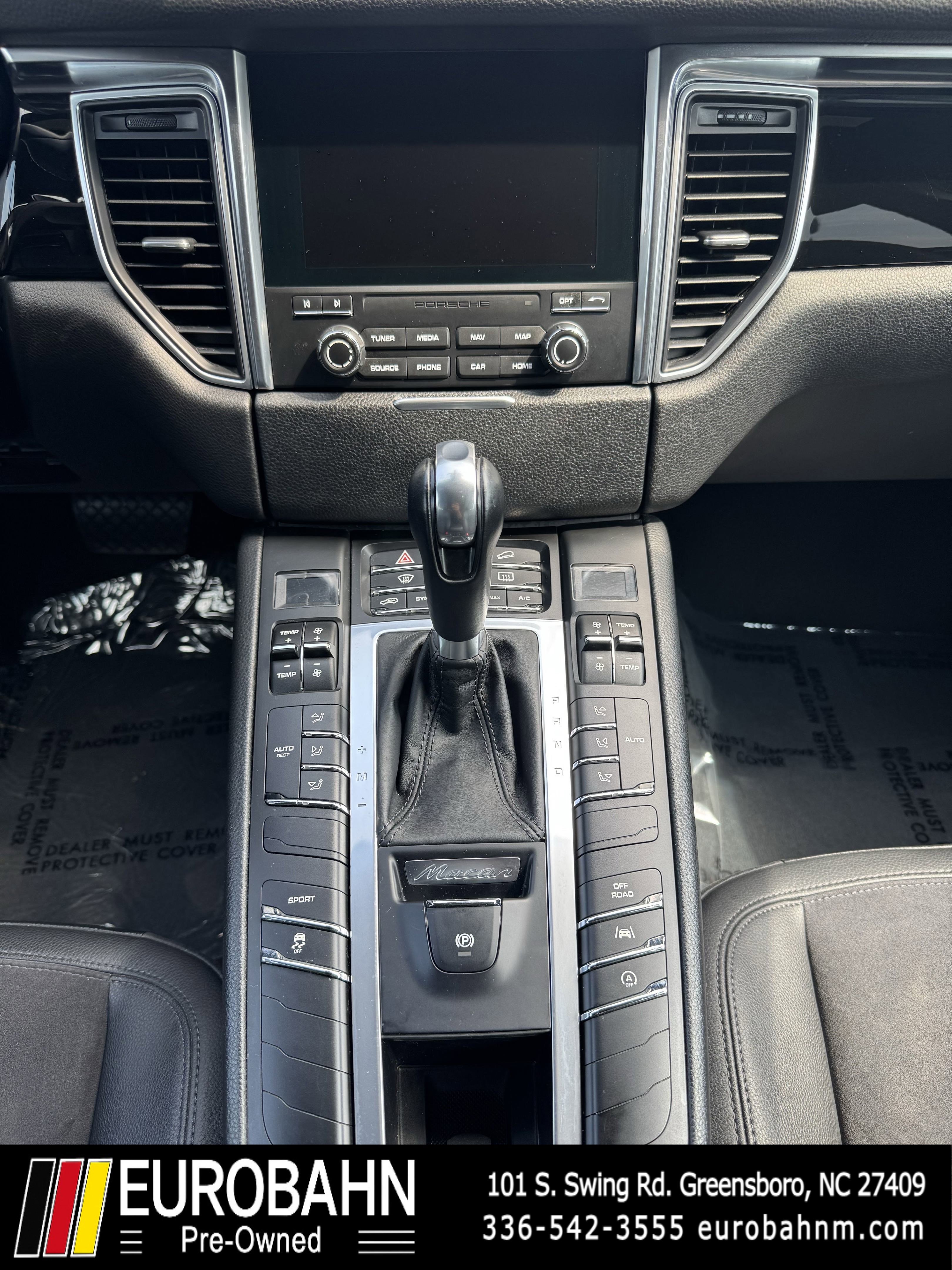 Used 2017 Porsche Macan image 21