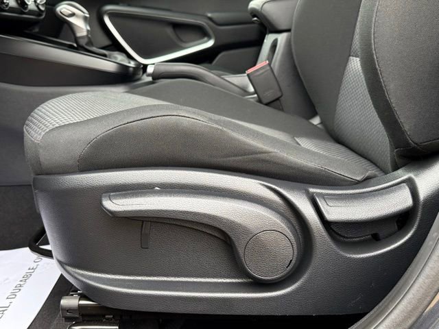 Used 2025 Kia Soul LX image 14