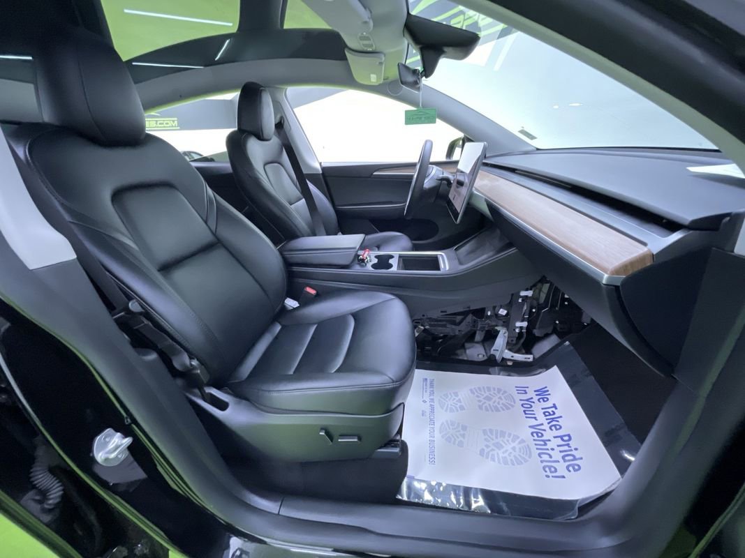 Used 2024 Tesla Model Y Long Range image 30