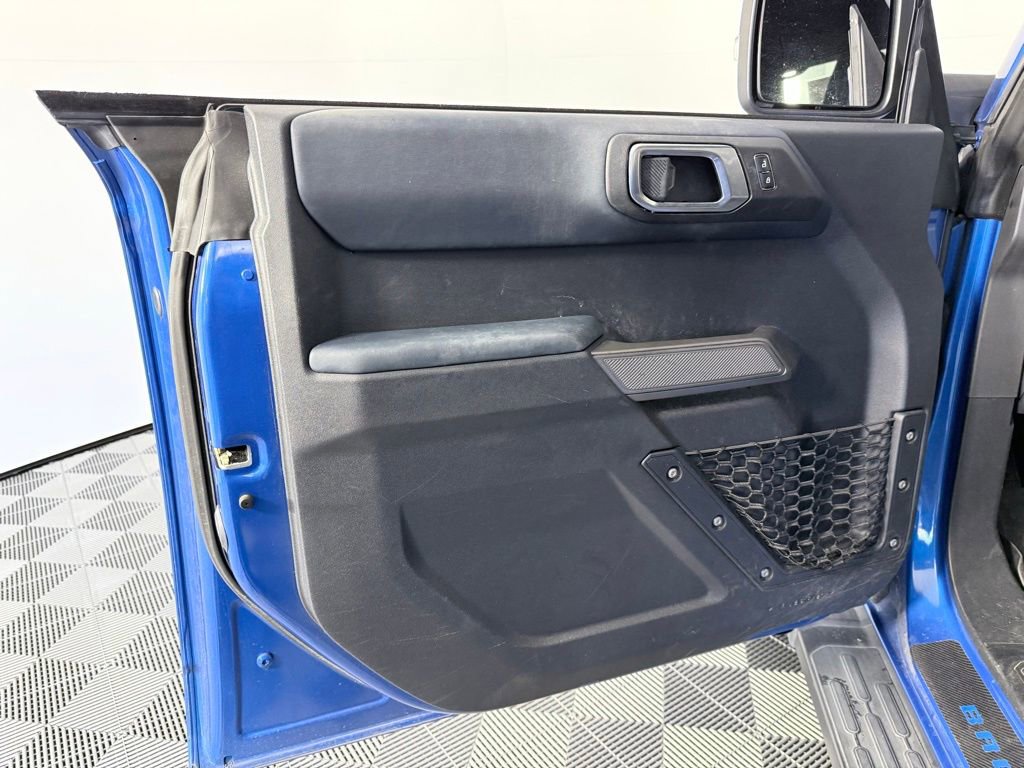 Used 2022 Ford Bronco Outer Banks image 9