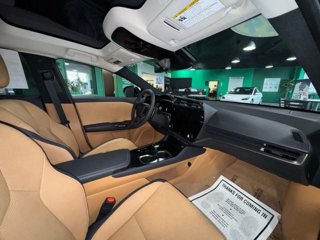Used 2024 Lexus RZ 450e Premium image 15