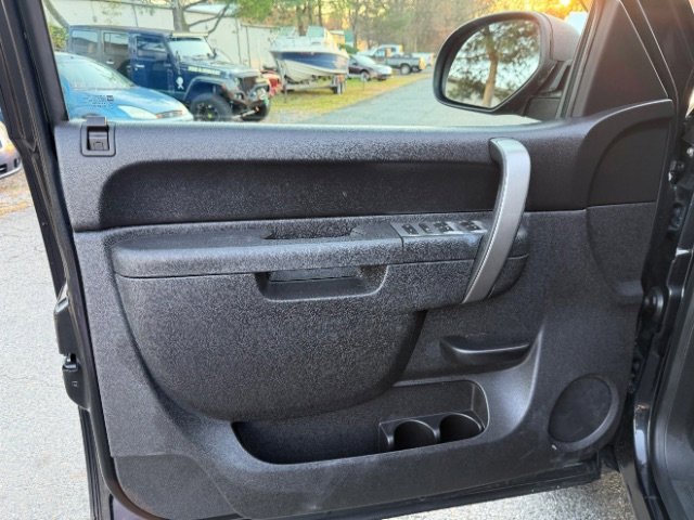 Used 2012 Chevrolet Silverado 1500 LT image 17