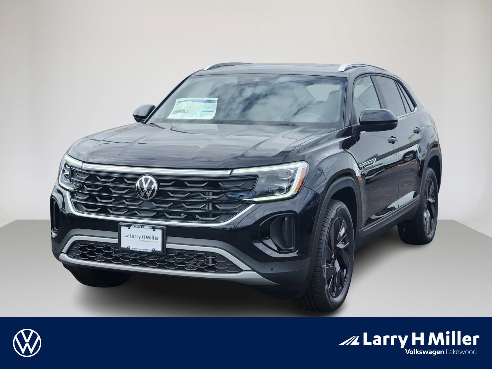 New 2026 Volkswagen Atlas Cross Sport SE image 1