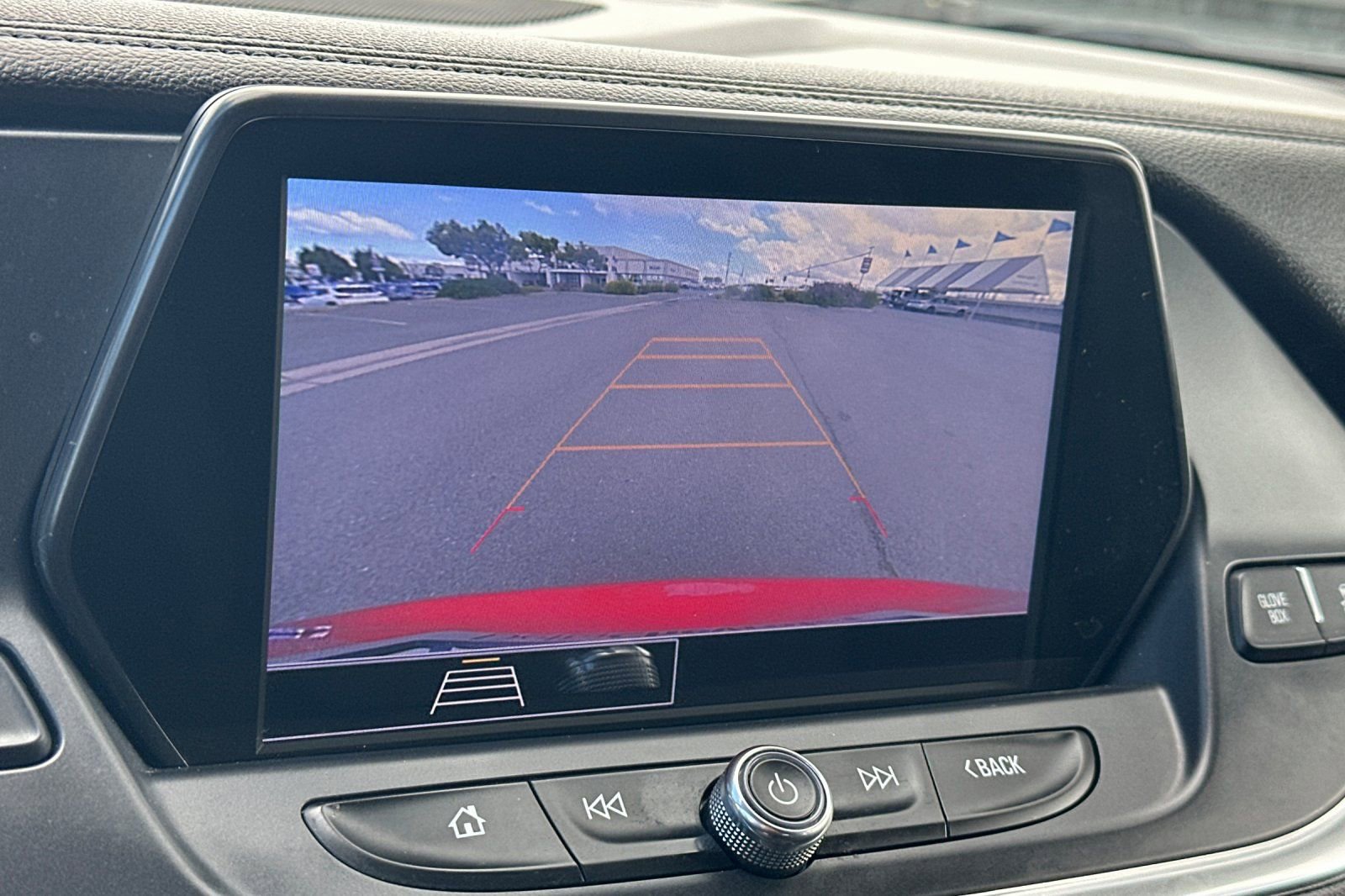 Used 2022 Chevrolet Blazer LT FWD image 19