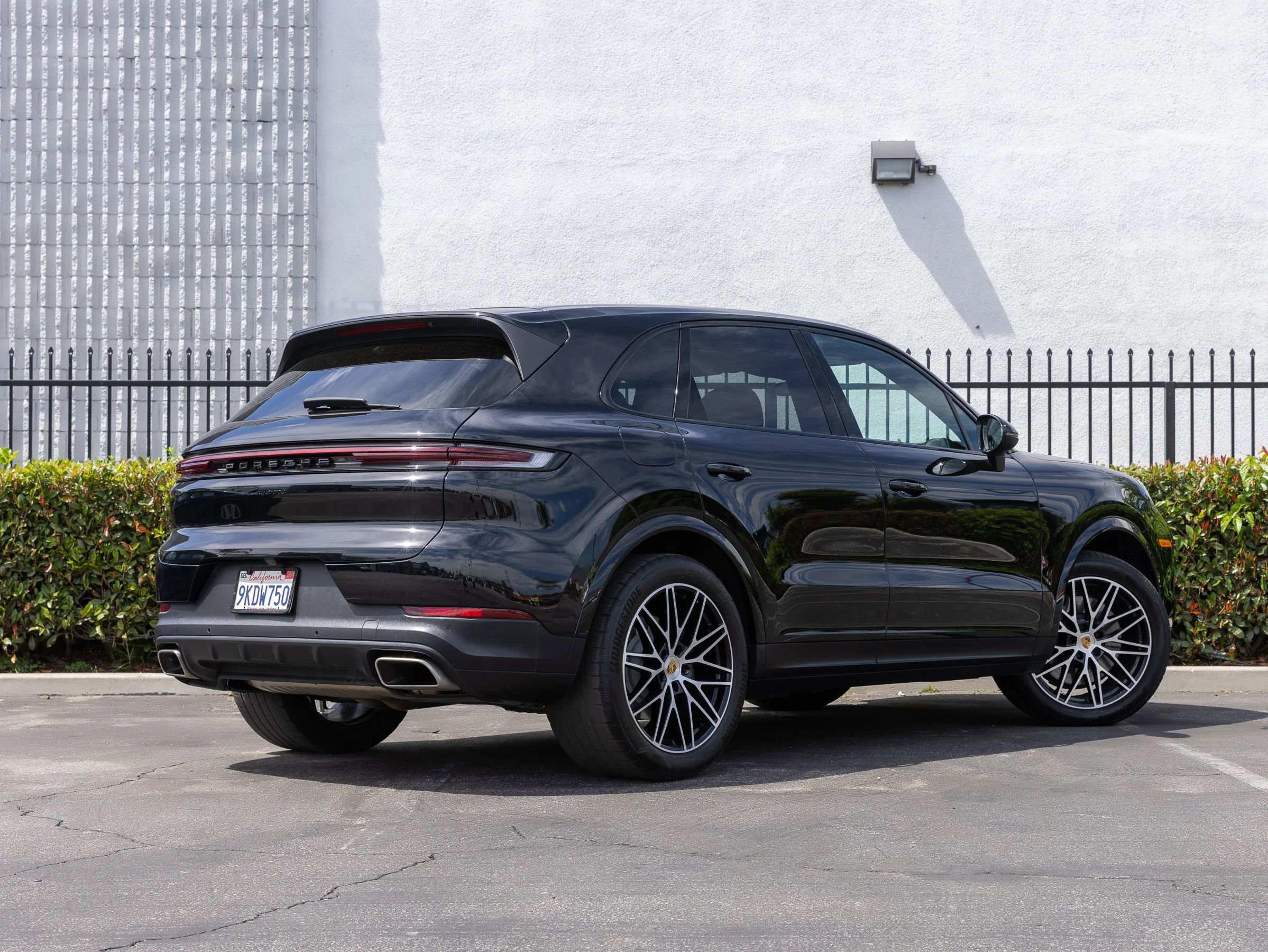 Used 2024 Porsche Cayenne image 10