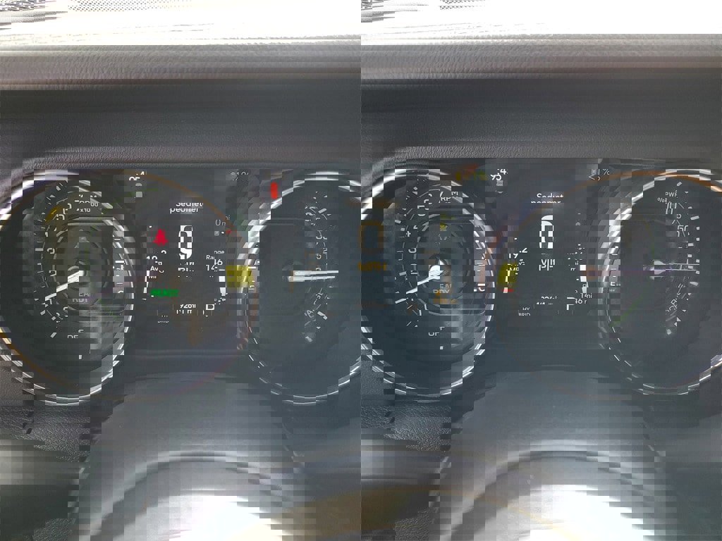 Used 2022 Jeep Wrangler Unlimited Sahara image 13