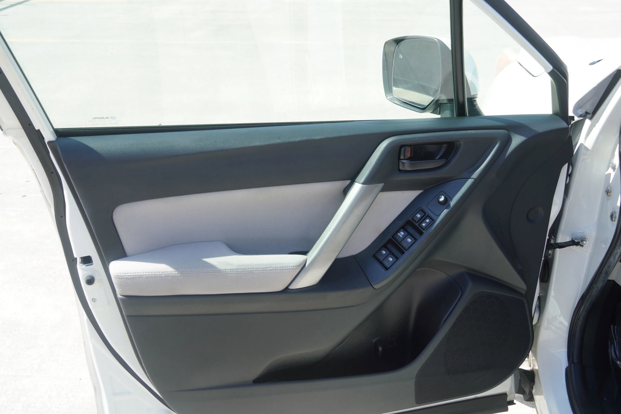 Used 2014 Subaru Forester 2.5i Premium w/ Popular Package #2 image 28