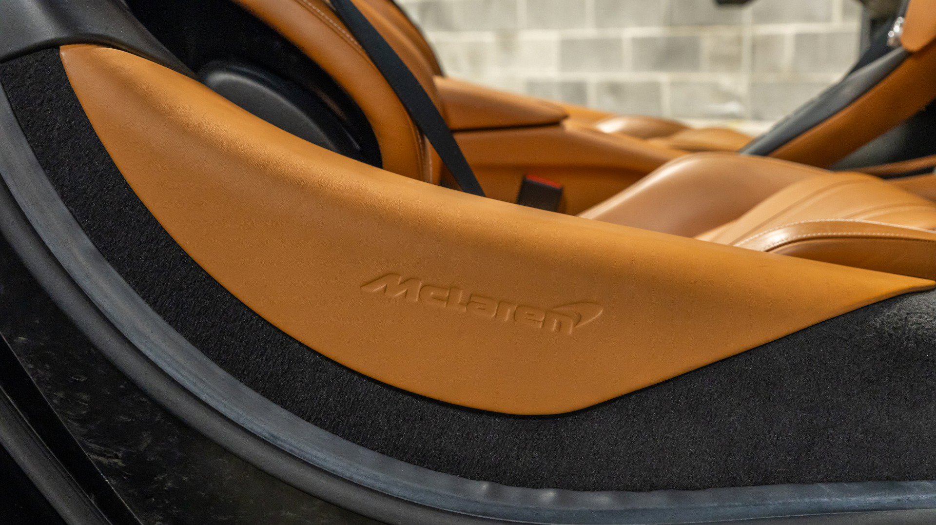 Used 2020 McLaren 720S Spider image 56