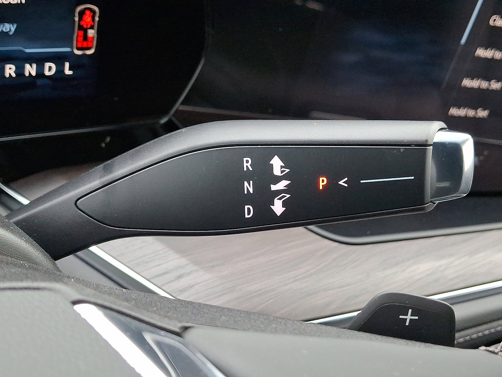 New 2026 Chevrolet Suburban LT image 11