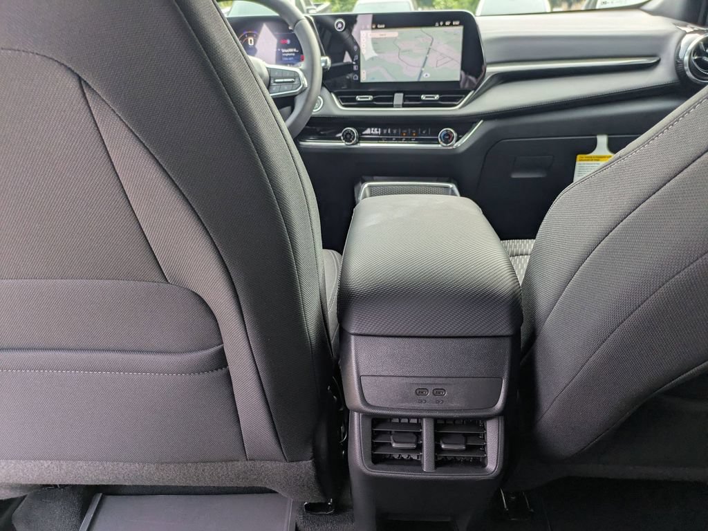 New 2026 Chevrolet Equinox LT FWD image 25