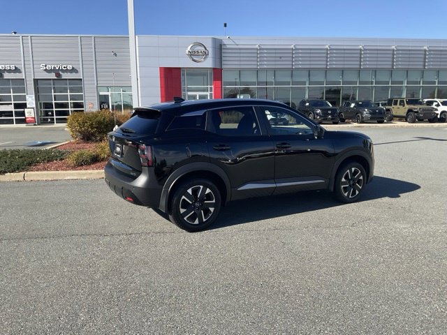 Used 2026 Nissan Kicks SV w/ SV Premium Package AWD/4WD image 6