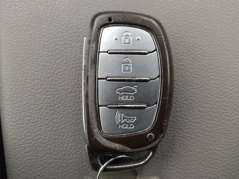 Used 2020 Hyundai Elantra Value Edition image 32