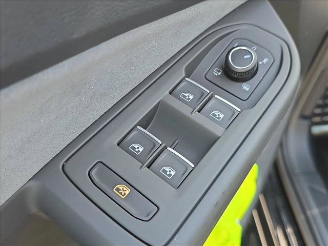 New 2026 Volkswagen Golf w/ Euro Style Package AWD/4WD image 8