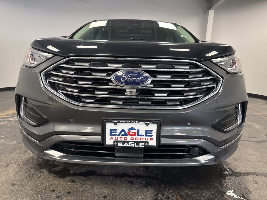 Used 2019 Ford Edge Titanium w/ Equipment Group 301A image 4