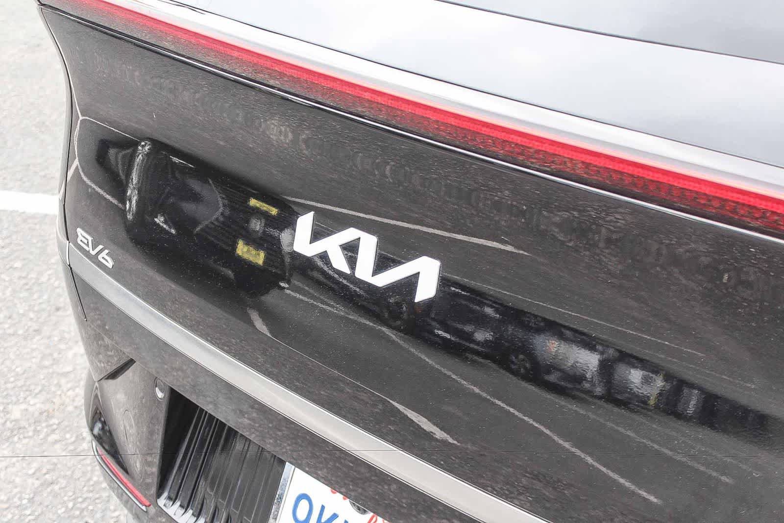 Used 2024 Kia EV6 Wind w/ Wind Technology Package RWD image 11