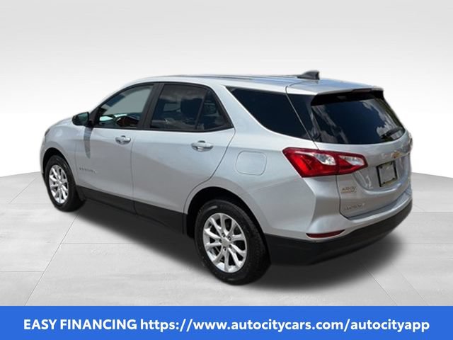Used 2021 Chevrolet Equinox LS w/ LS Convenience Package AWD/4WD image 4