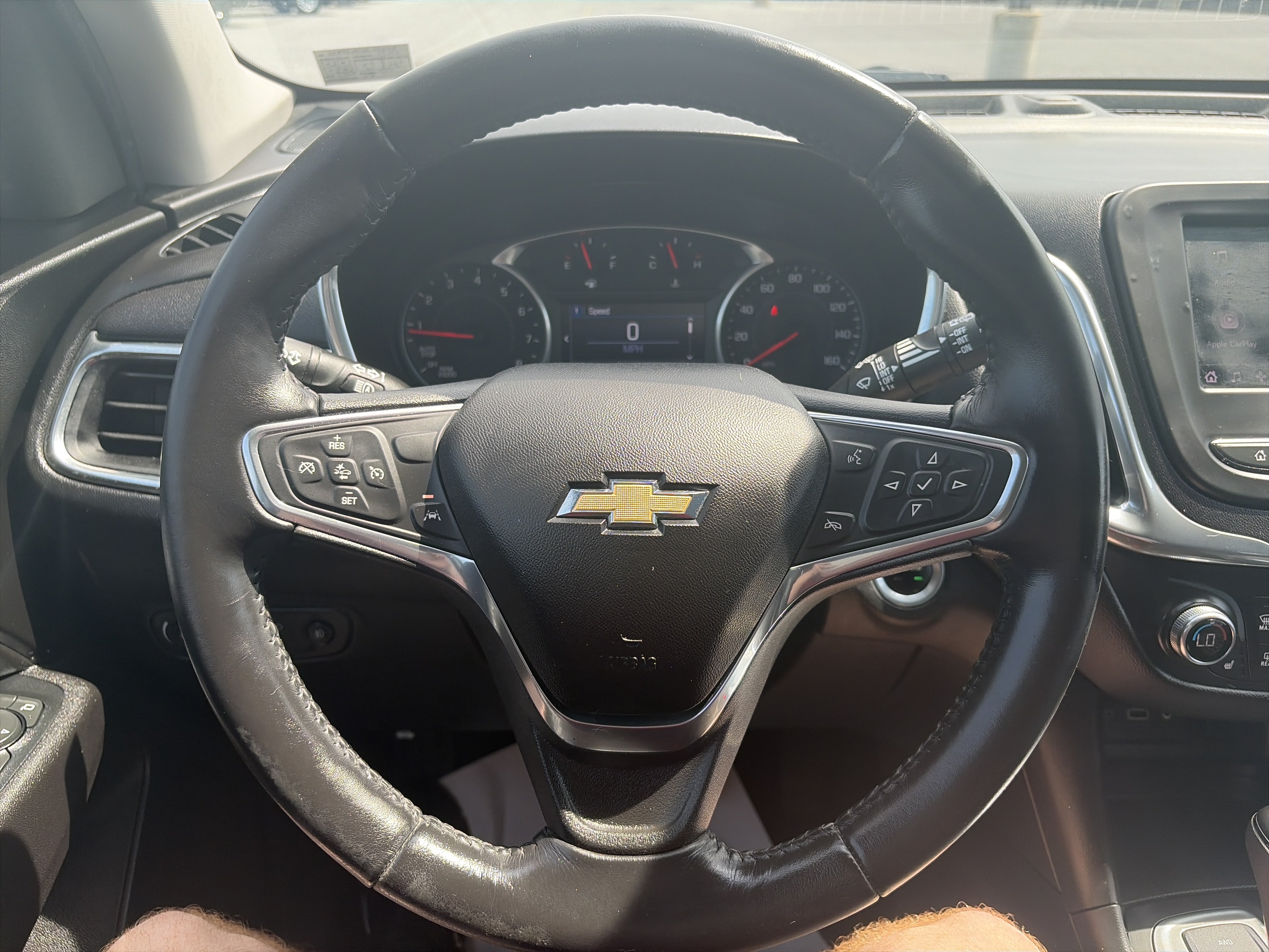 Used 2020 Chevrolet Equinox LT AWD/4WD image 18