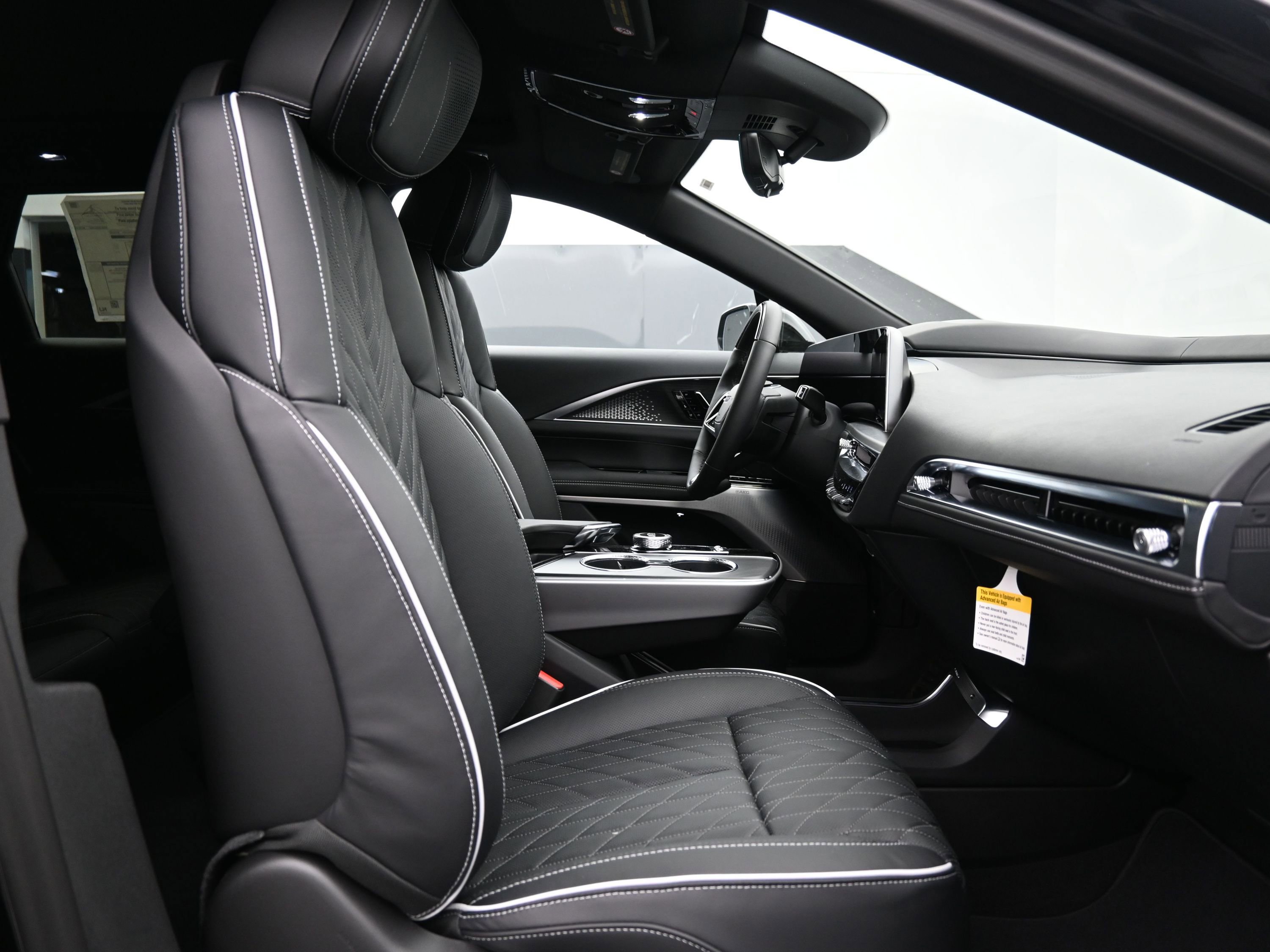 New 2026 Cadillac Lyriq V w/ LPO, Floor Liner Package image 13