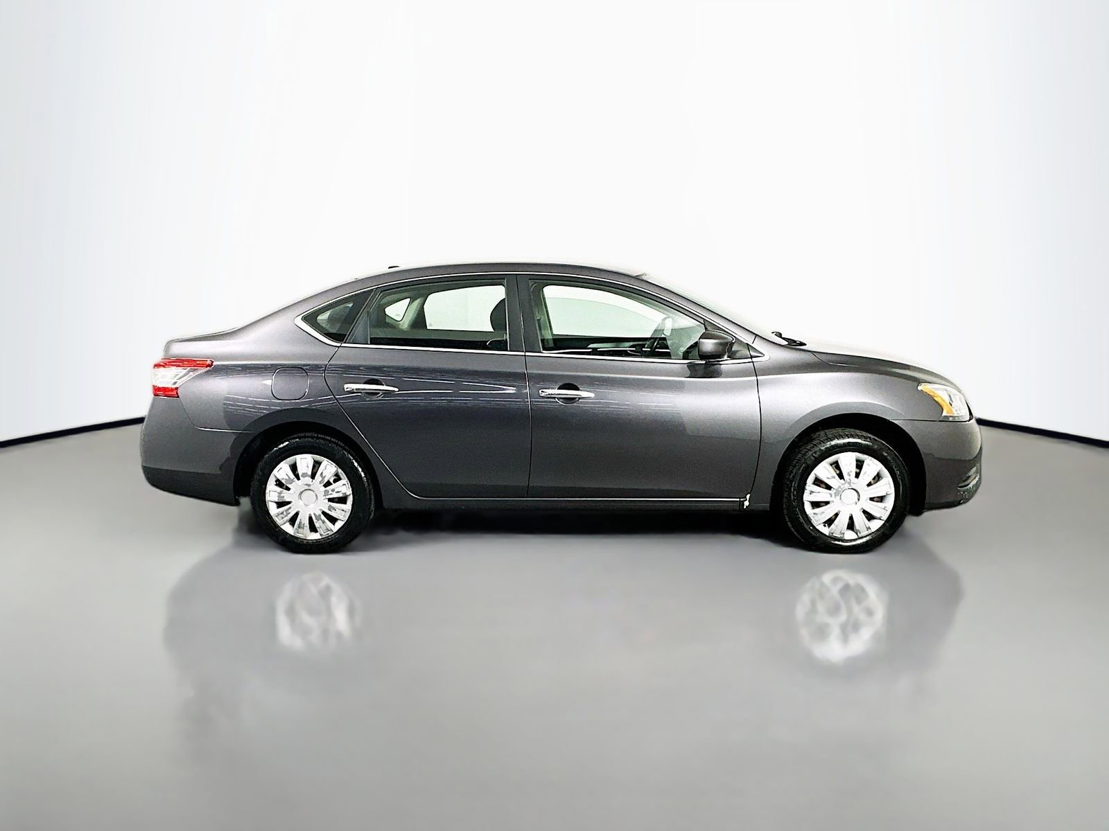 Used 2015 Nissan Sentra SV FWD image 8