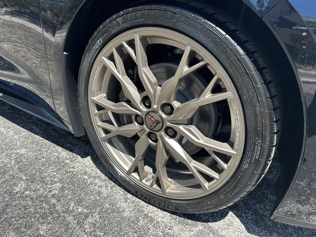 New 2026 Chevrolet Corvette Stingray Premium Cpe w/ Stealth Interior Trim Package image 17