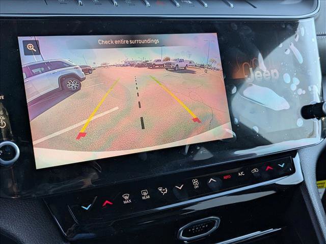 New 2026 Jeep Grand Cherokee Altitude image 13