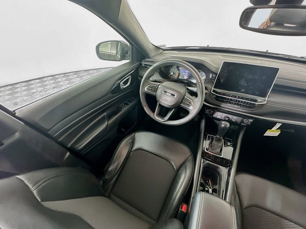 Used 2022 Jeep Compass Altitude image 9