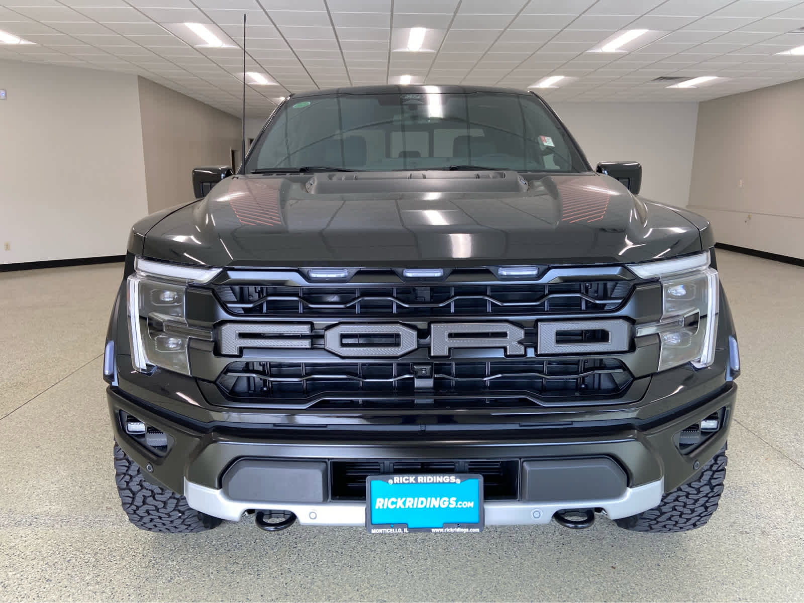 New 2025 Ford F150 Raptor image 2