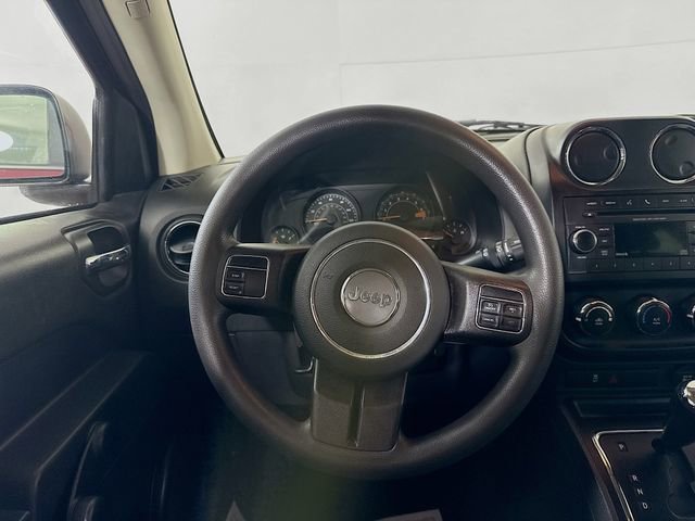 Used 2017 Jeep Compass Sport image 20