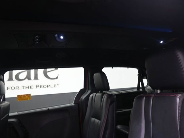 Used 2013 Dodge Grand Caravan R/T w/ Trailer Tow Group image 22