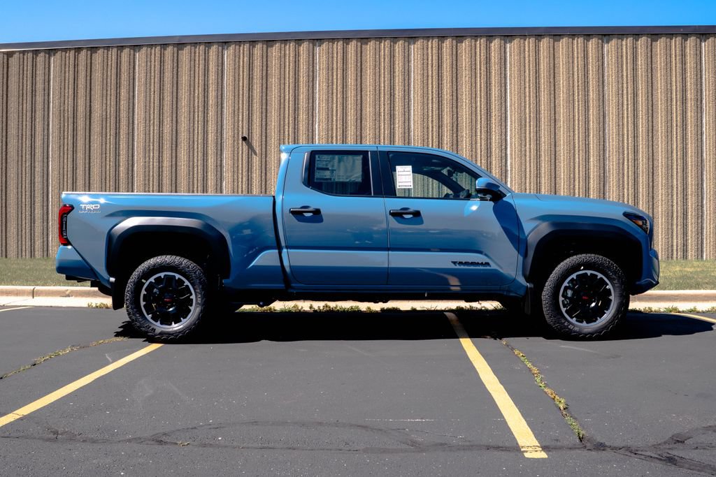 New 2026 Toyota Tacoma TRD Off-Road w/ TRD Off Road Premium Package AWD/4WD image 13