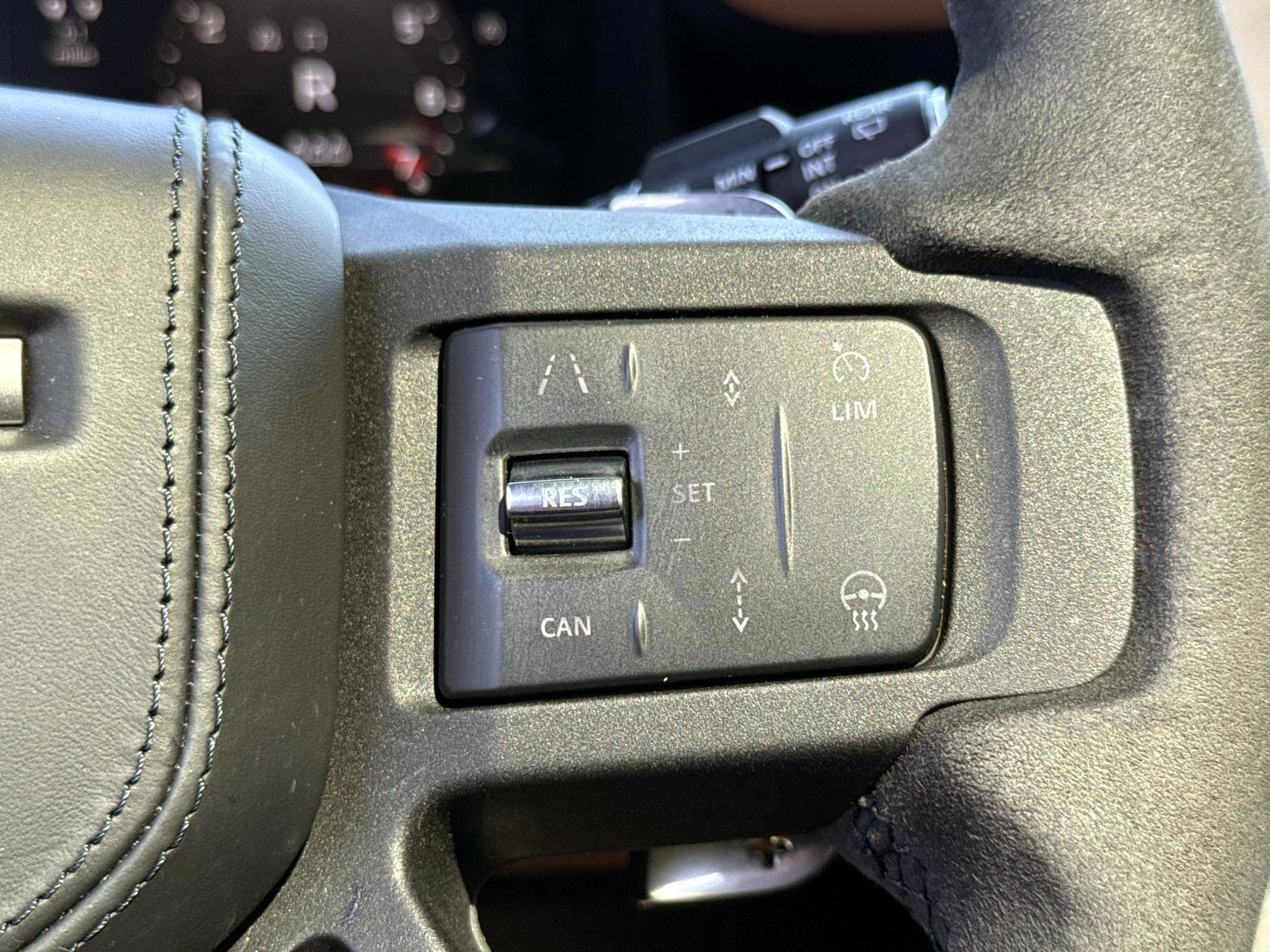 Used 2024 Land Rover Defender 110 Carpathian Edition image 32