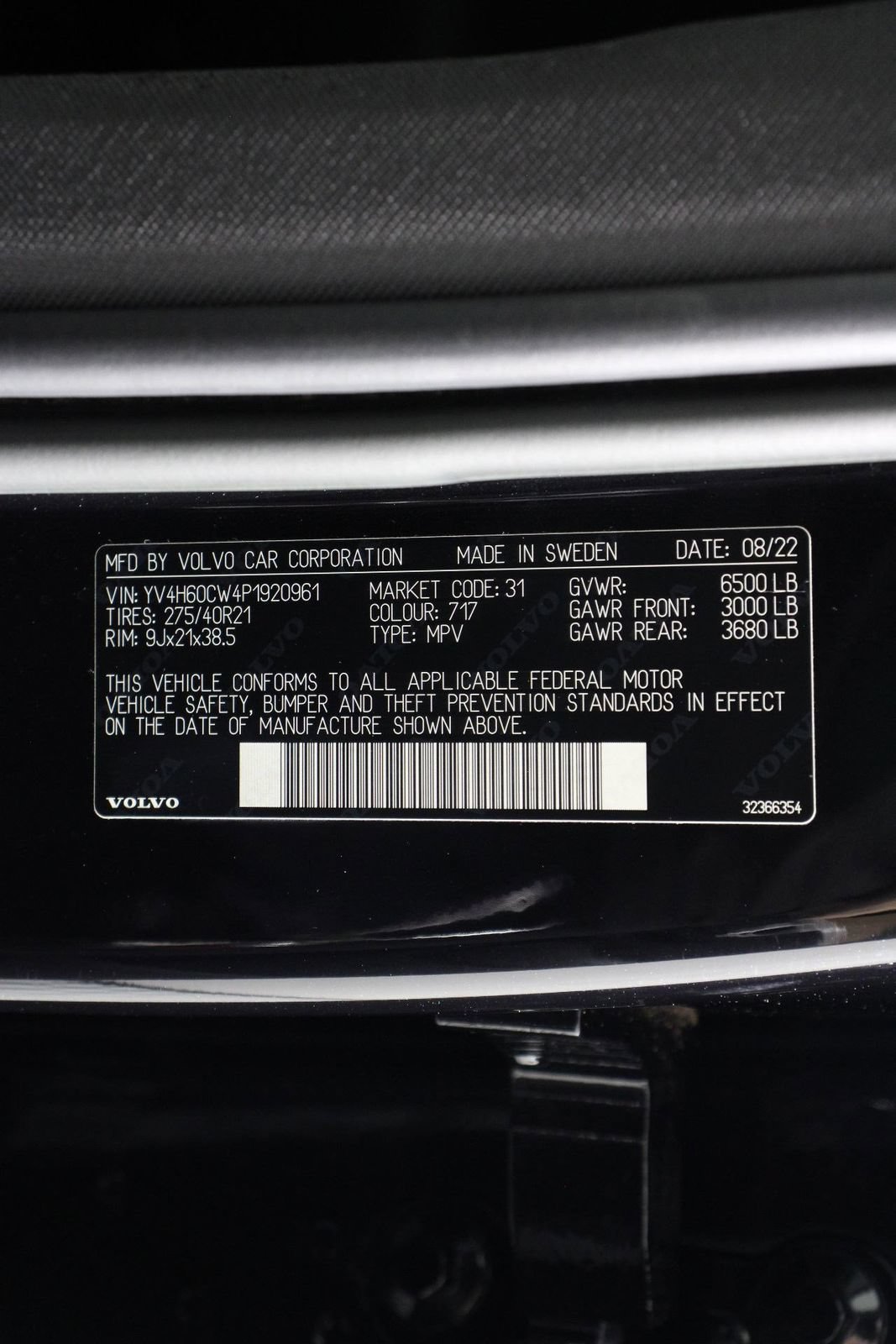 Certified 2023 Volvo XC90 T8 Plus w/ Protection Package Premier AWD/4WD image 16