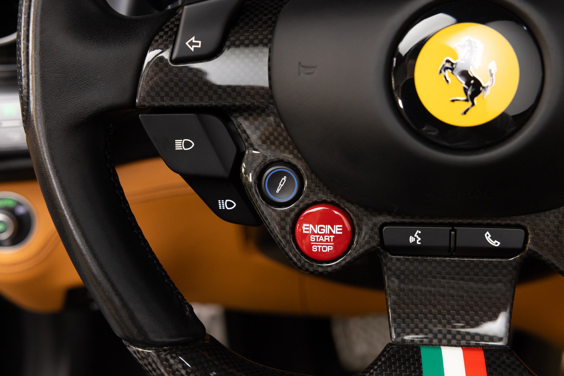 Used 2019 Ferrari Portofino RWD image 82