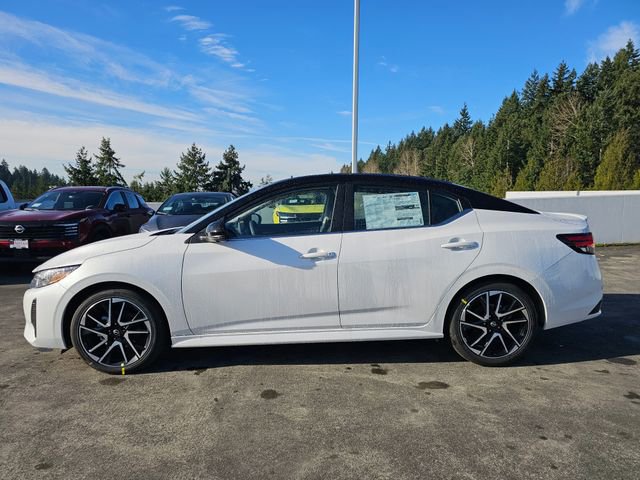 Used 2025 Nissan Sentra SR w/ SR Premium Package image 8