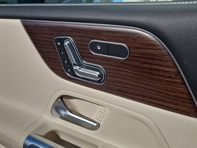 New 2026 Mercedes-Benz GLB 250 4MATIC image 22