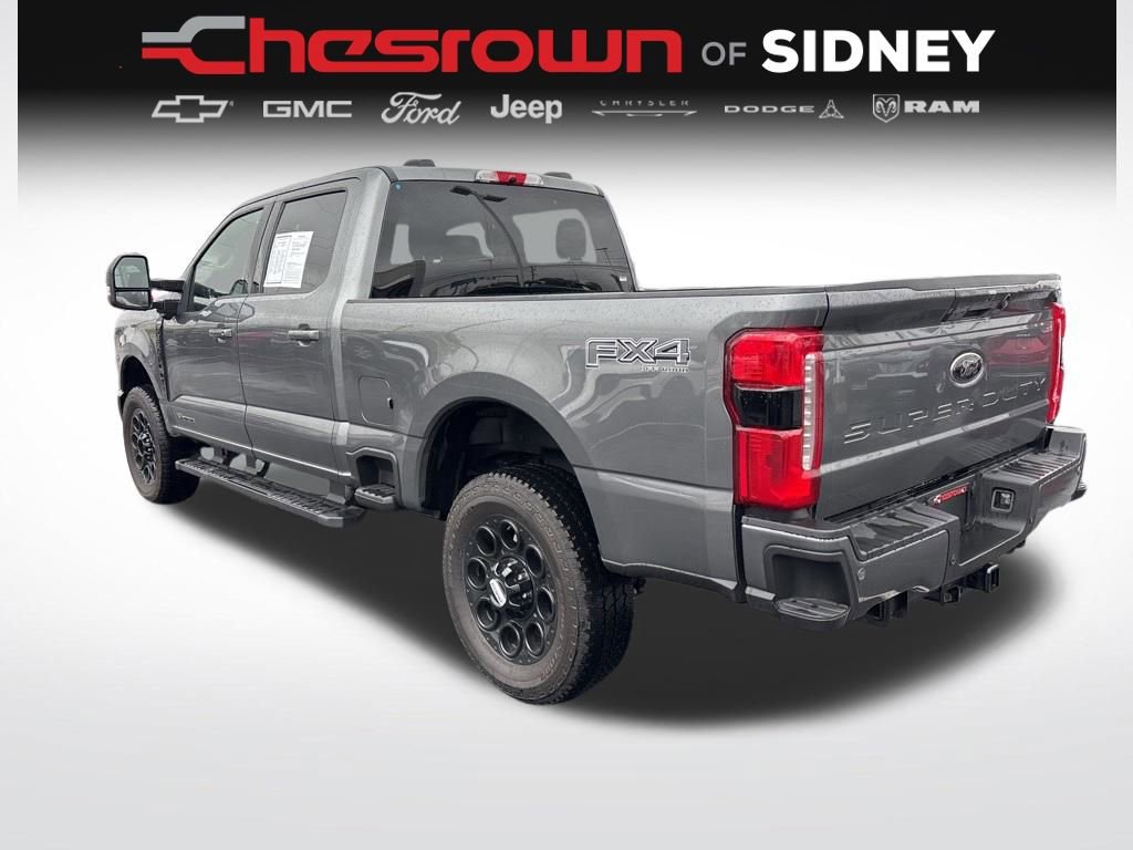 Used 2025 Ford F350 Lariat w/ Black Appearance Package AWD/4WD image 3